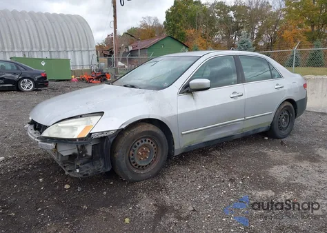 2003 Honda Accord 2.4 Lx z USA, uszkodzony, nr VIN 1HGCM56433A062503